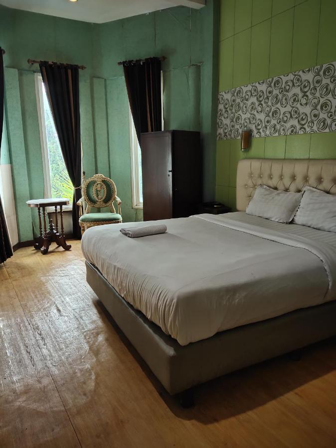 Mojokerto Classic Homestay Kültér fotó