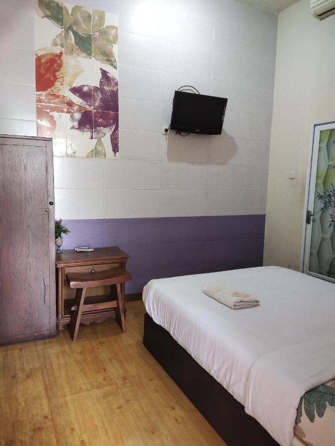 Mojokerto Classic Homestay Kültér fotó